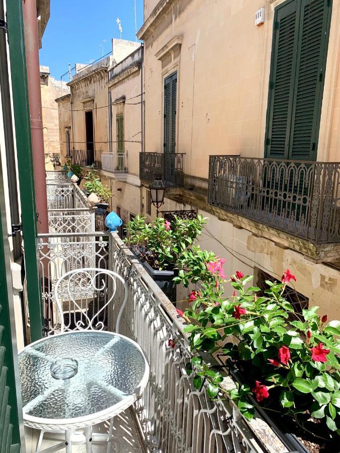 Dimora San Biagio Suites&Apartment Лече Екстериор снимка