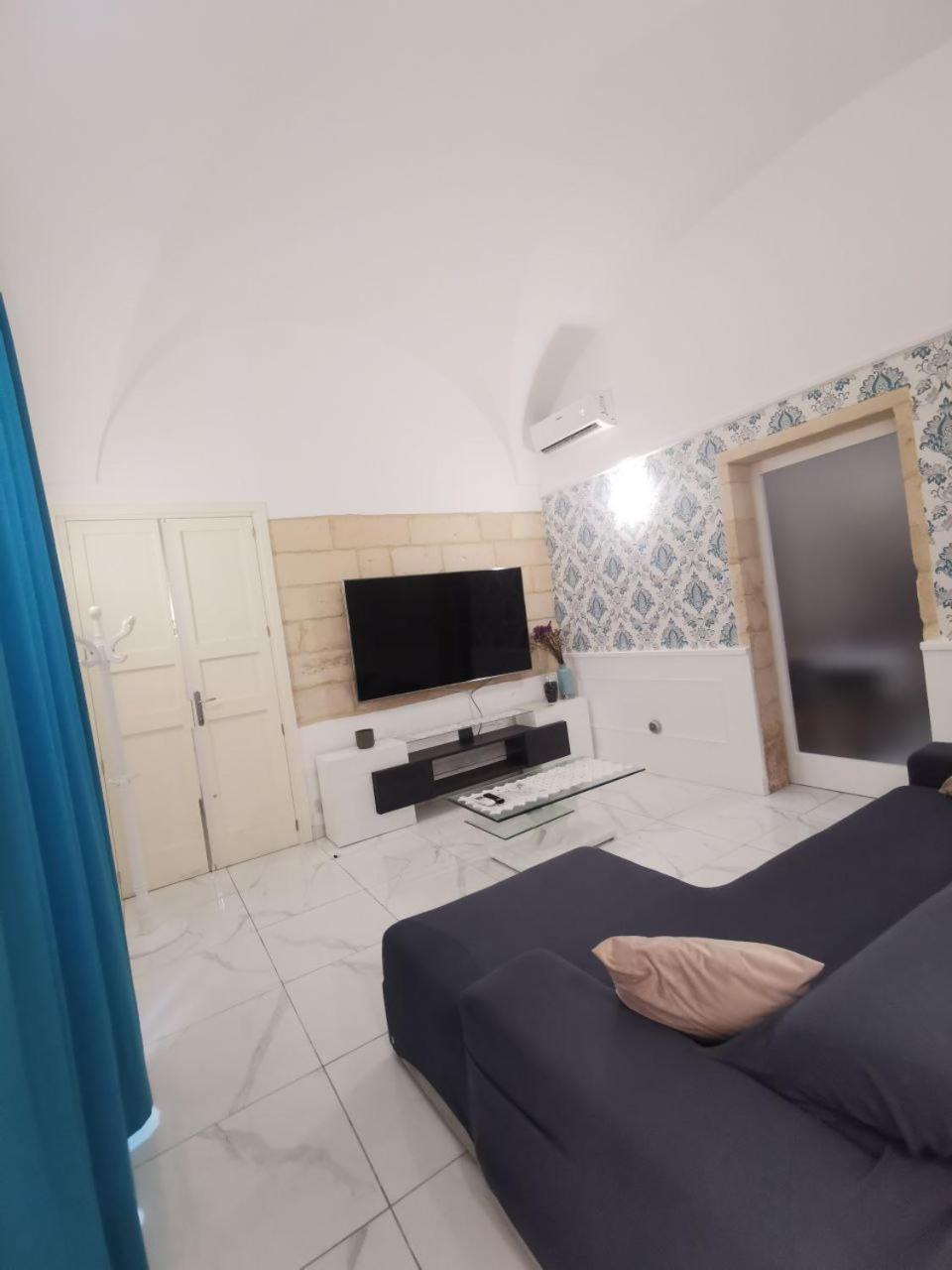 Dimora San Biagio Suites&Apartment Лече Екстериор снимка