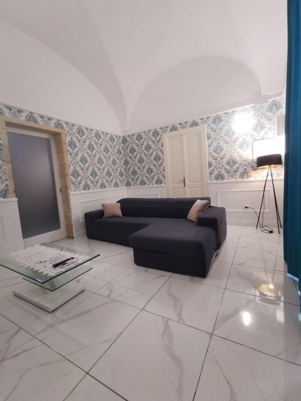 Dimora San Biagio Suites&Apartment Лече Екстериор снимка