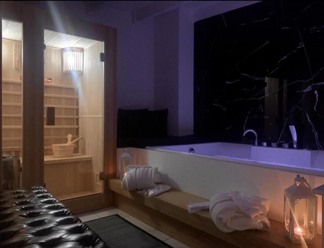 Dimora San Biagio Suites&Apartment Лече Екстериор снимка