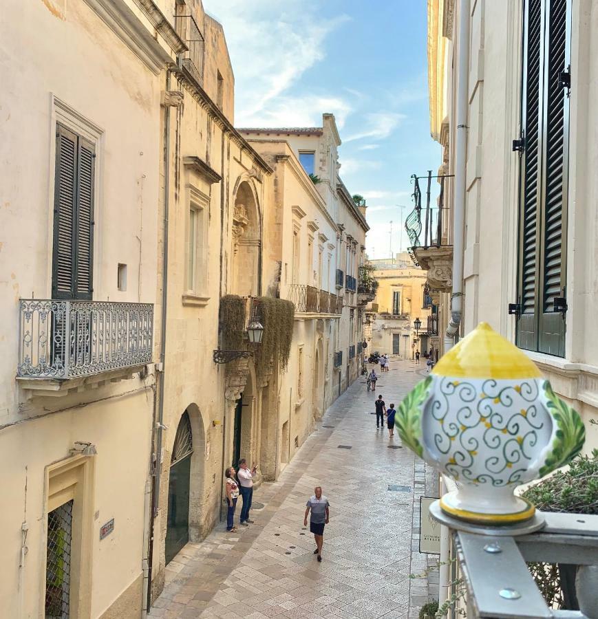 Dimora San Biagio Suites&Apartment Лече Екстериор снимка