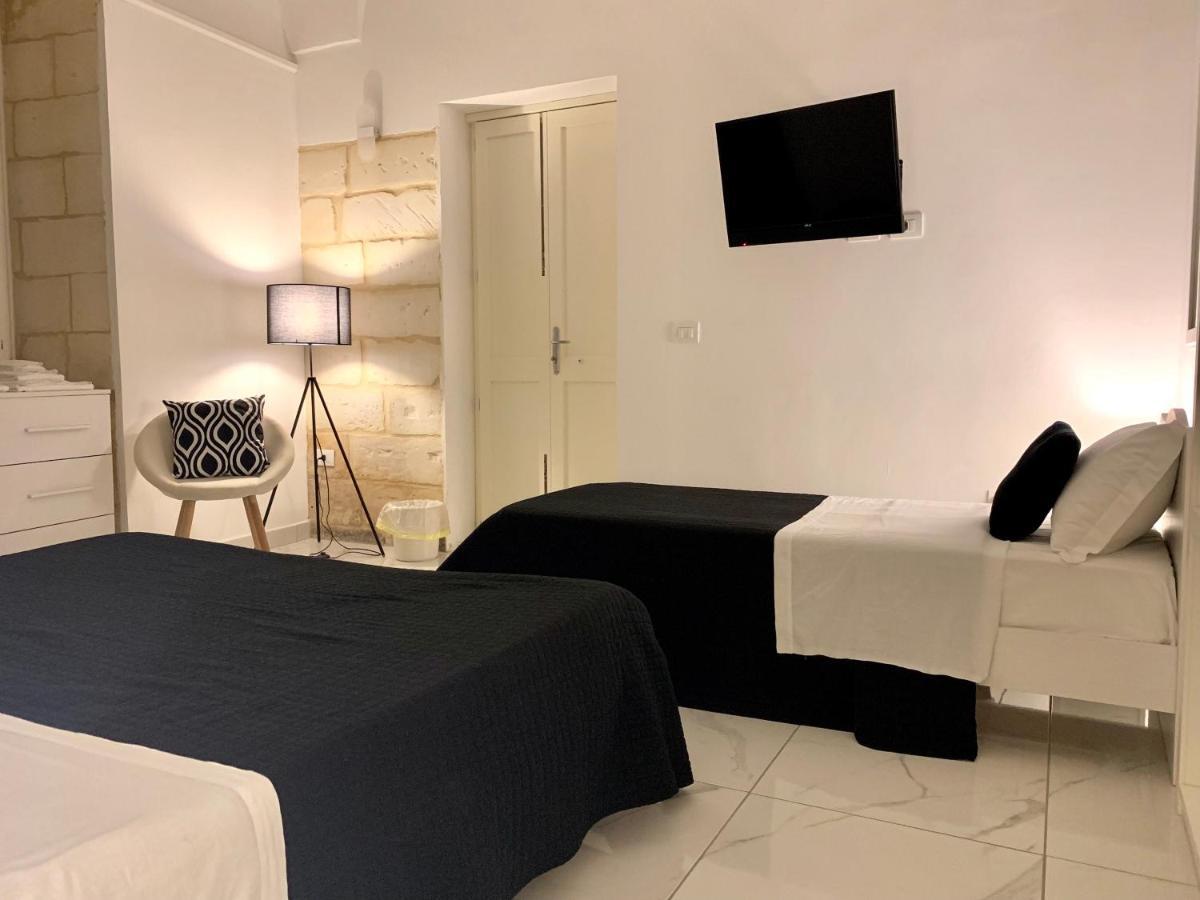 Dimora San Biagio Suites&Apartment Лече Екстериор снимка